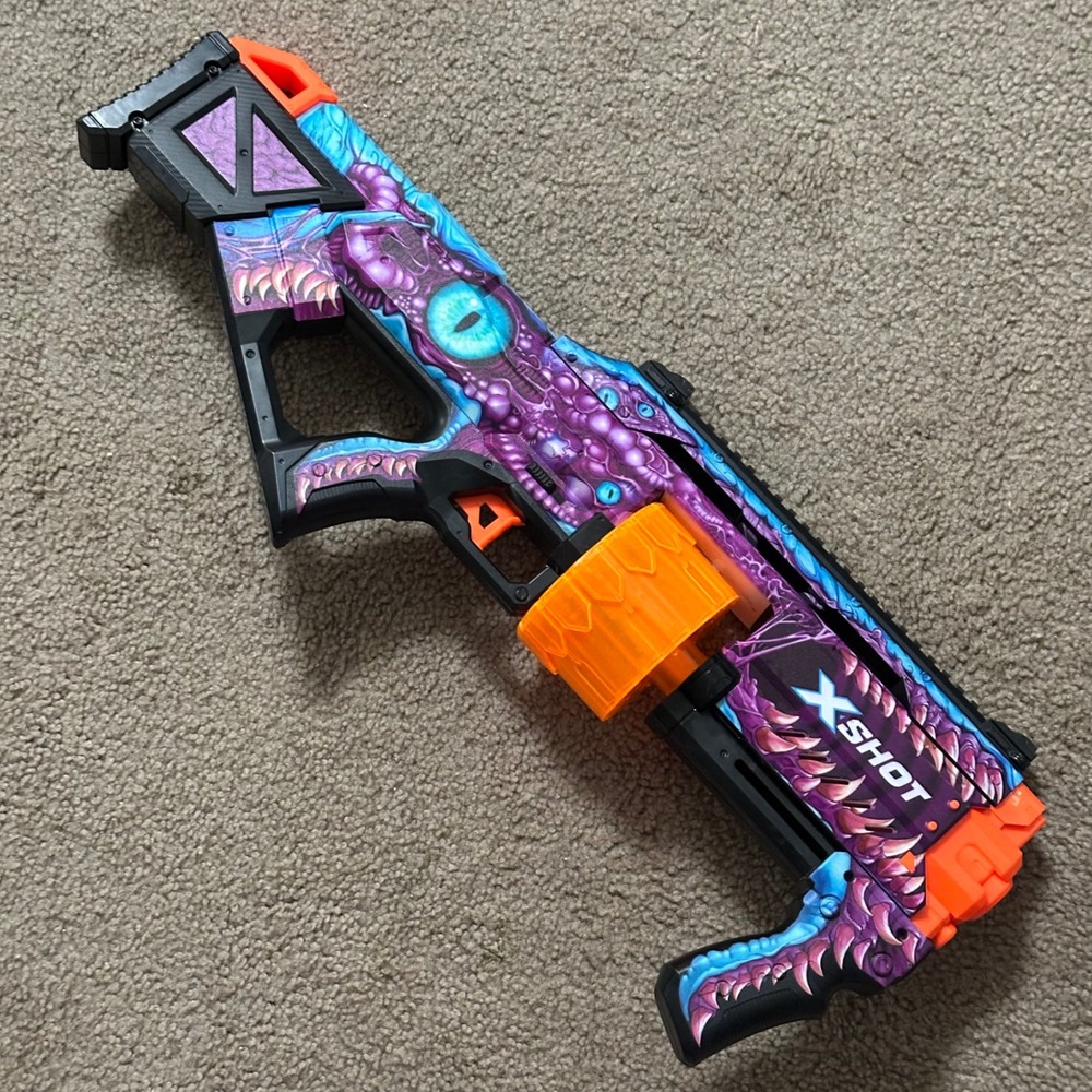 Zuru X-Shot Insanity Mad Mega Barrel Blaster Monster Skin Purple Blue Teated